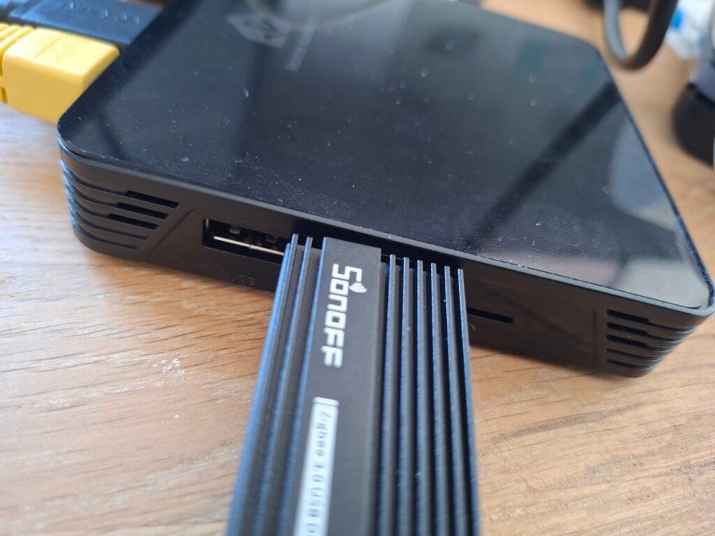 avatto ha 70 usb port blocked zigbee dongle