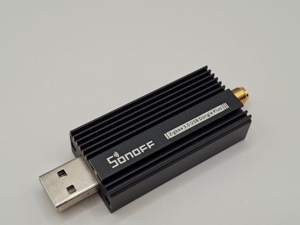 sonoff zbdongle e zigbee coordinator unboxing