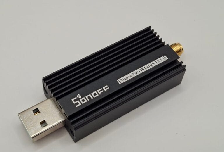 budget zigbee hub sonoff zbdongle e zigbee coordinator unboxing